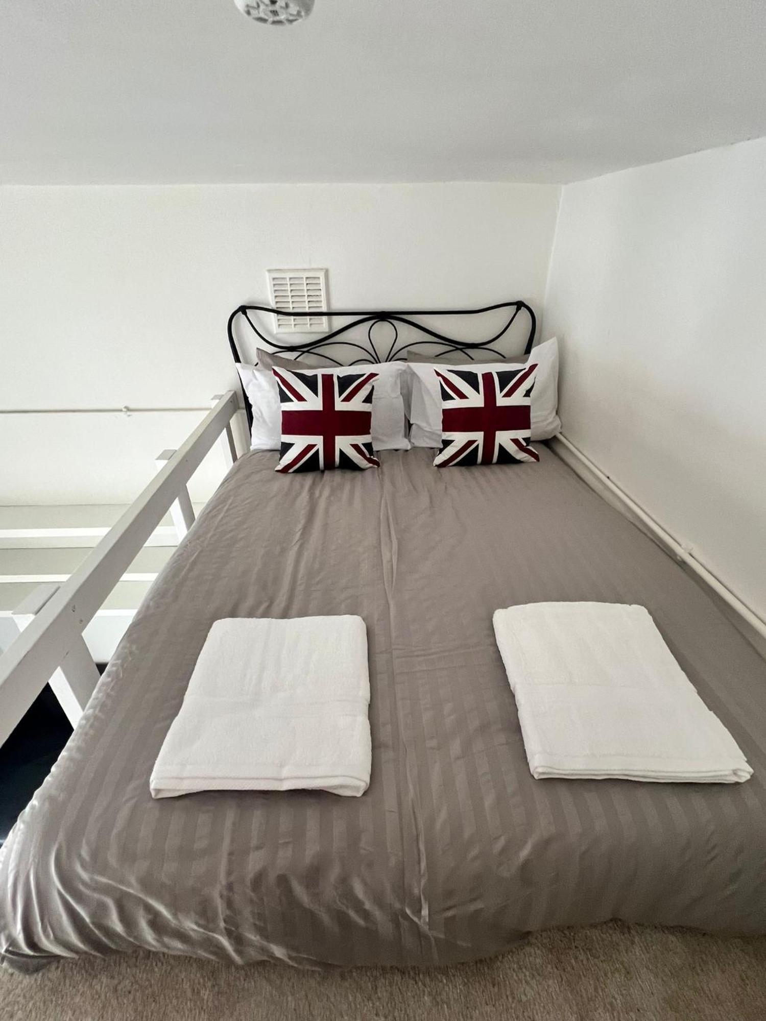 Islington Budget Guesthouse لندن المظهر الخارجي الصورة